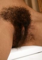 Ebony Aileena spreads her bush, Aileena (ail002) ATK Petites: Aileena (Ebony Aileena spreads her bush)
