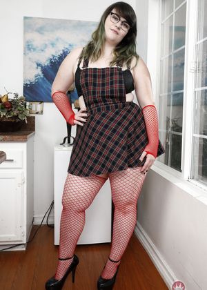 Cece Lachey from ATK Natural & Hairy