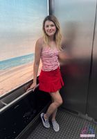 ATK Girlfriends: Dez Hansen (ATK Girlfriends Dez Hansen Photo Set)