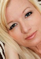 Hairy MILF Heidi shows off her furry pussy, Heidi Hanson (hei013) ATK Natural & Hairy: Heidi Hanson (Hairy MILF Heidi shows off her furry pussy)