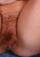 She spreads her pussy, Jaqui (jaq001) ATK Archives: Jaqui (She spreads her pussy)