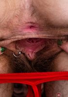 Lauren Laurent from ATK Natural & Hairy