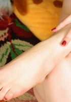 Olga likes to get naked and show off her hairy pussy and sexy feet, Olga (olg022) ATK Archives: Olga (Olga likes to get naked and show off her hairy pussy and sexy feet)