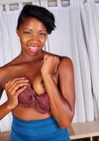 Ebony Parris Love plays with herself, Parris Love (par025) ATK Exotics: Parris Love (Ebony Parris Love plays with herself)