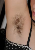 Raven in scary hairy, Raven (rav005) ATK Natural & Hairy: Raven (Raven in scary hairy)