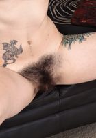 Vikki Evans from ATK Natural & Hairy