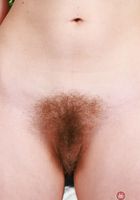 Sahara Skye likes it when guys stare, Sahara Skye (sah003) ATK Natural & Hairy: Sahara Skye (Sahara Skye likes it when guys stare)